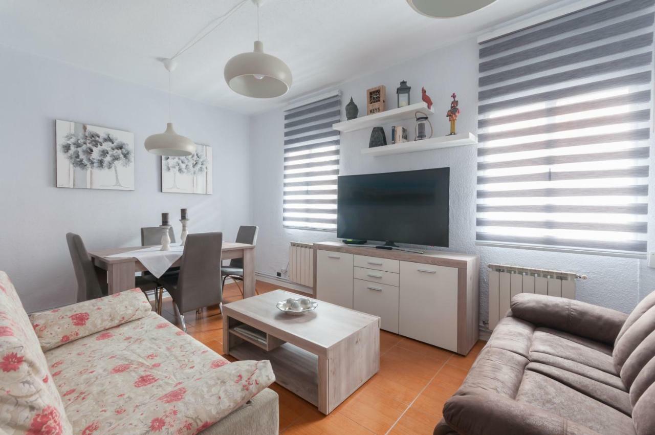21 Gumers Apartment